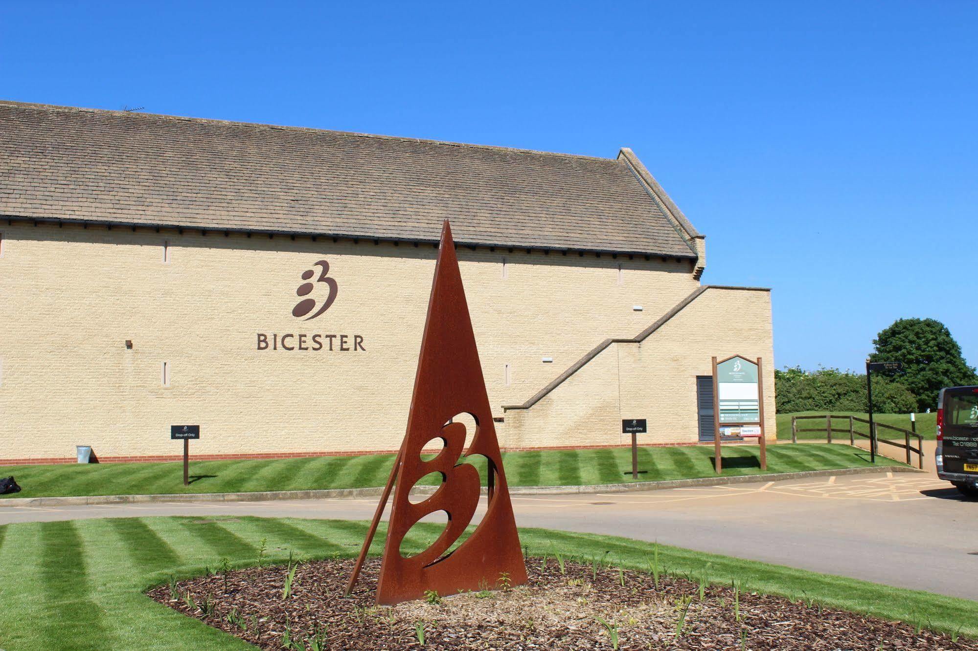 Bicester Hotel, Golf & Spa Ngoại thất bức ảnh